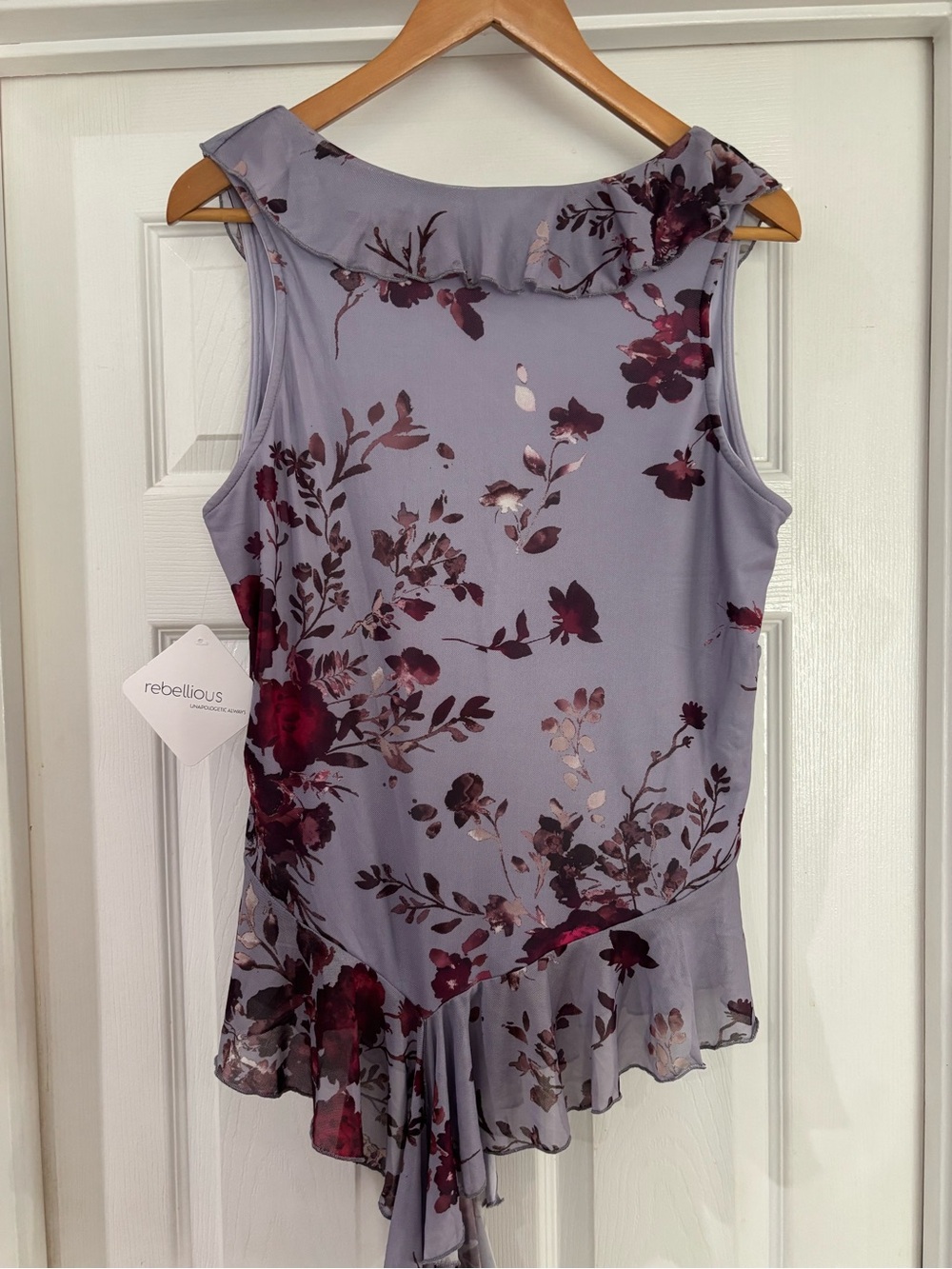 Rebellious Ruffle Sleeveless Top • Lavender with Burgundy Floral Print XL - Picture 9 of 11